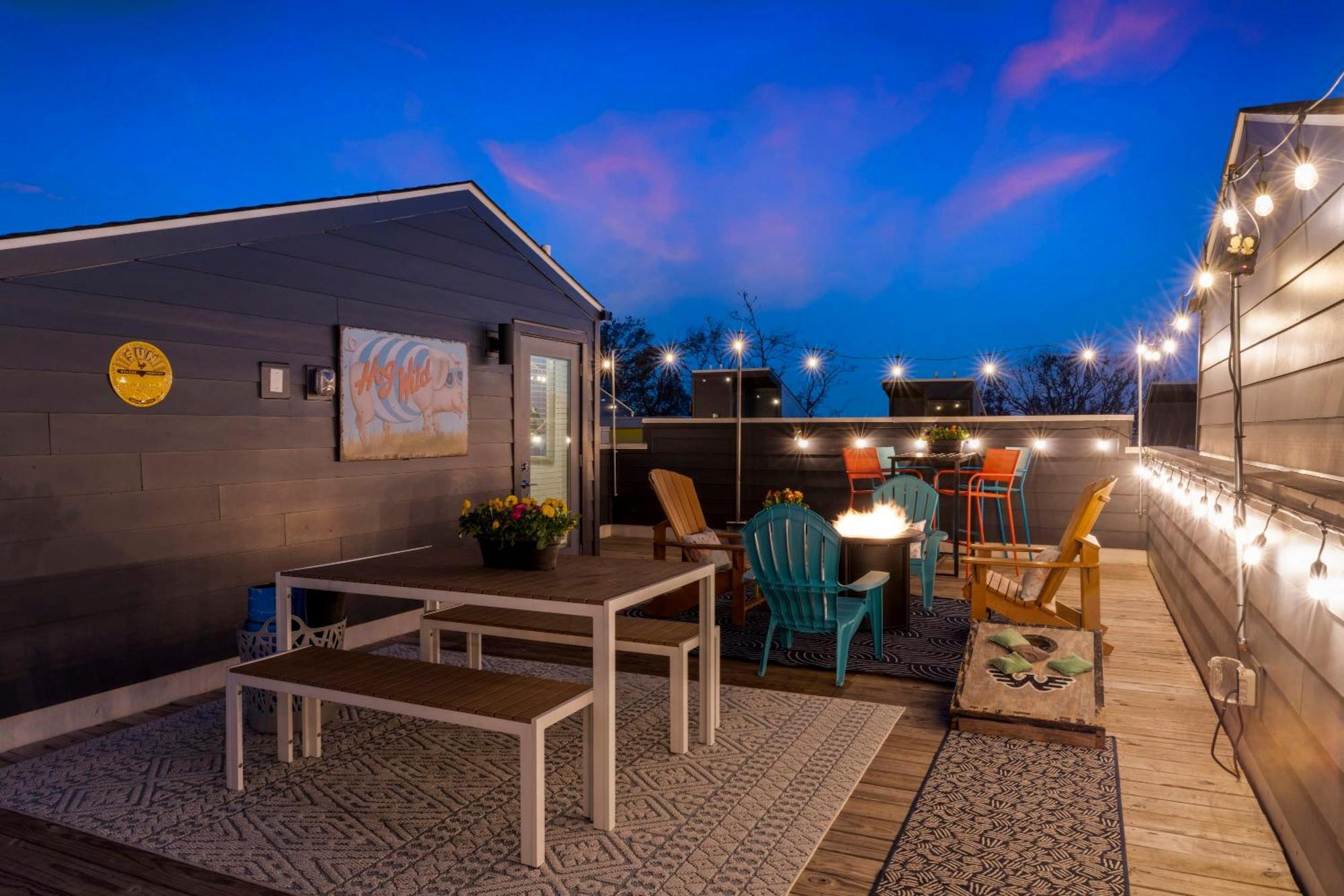 Dolly Partyon - Downtown Views - Rooftop - Groups Holiday home Nashville